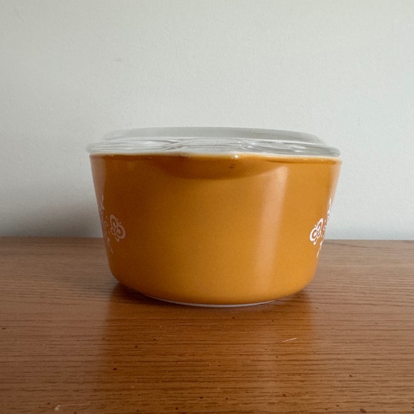 Pyrex 475 1 Qt Casserole Dish with Lid Butterfly Gold 1970s Vintage USA - Picture 9 of 9